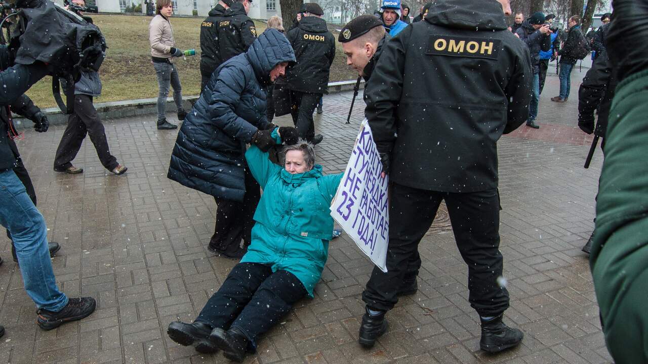 Wit-Rusland arresteert opnieuw demonstranten | NU - Het ...