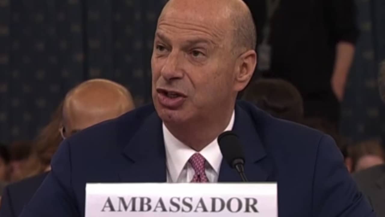 Live: Ambassadeur EU gehoord in Oekraïne-affaire Trump