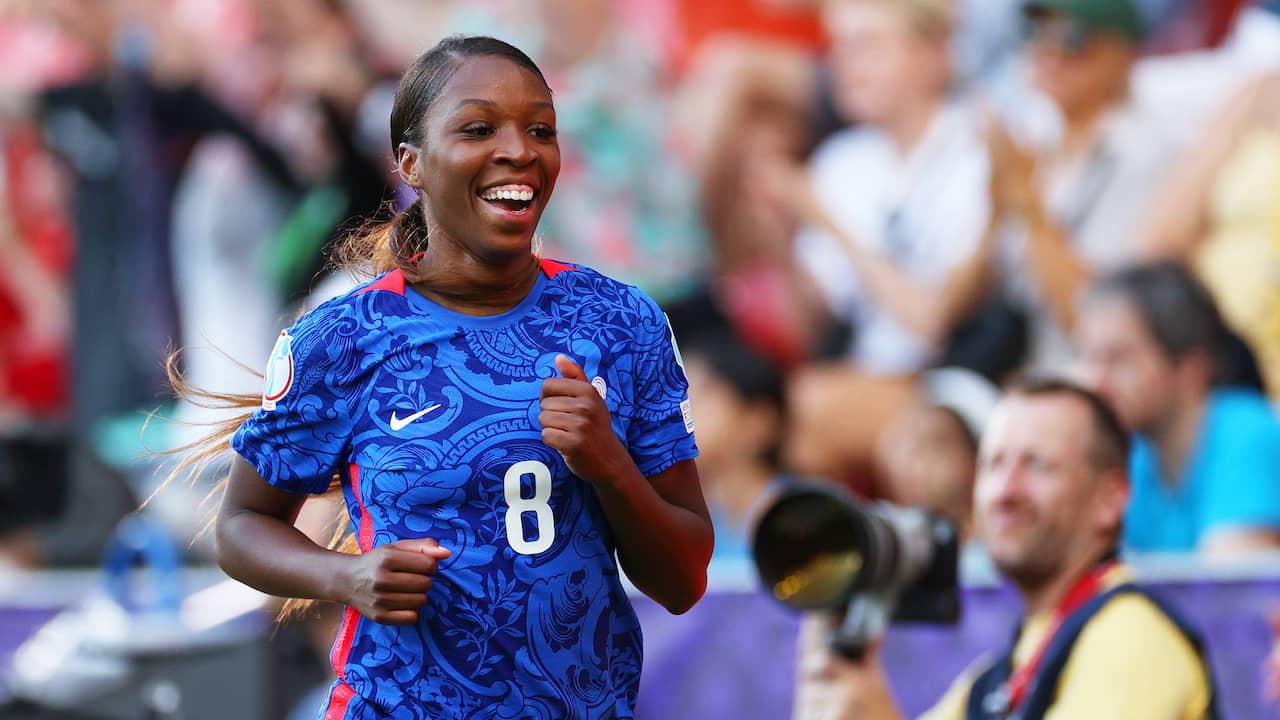 Grace Gioreau è la donna celebrata in Francia con una tripletta.