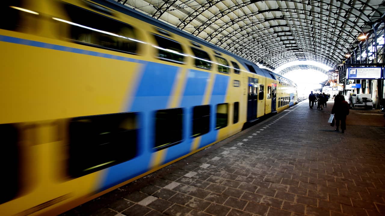 Fewer or no trains around Haarlem for six days due to work |  Interior