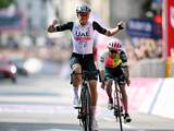 Vluchter McNulty wint vijftiende etappe Giro na zinderende finale, Mollema vierde
