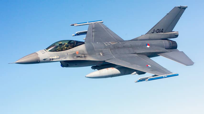 Nederland wil in zomer beginnen met F-16-trainingen voor Oekraïners