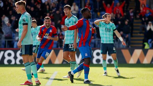Leicester City gaf een 0-2-voorsprong uit handen tegen Crystal Palace.