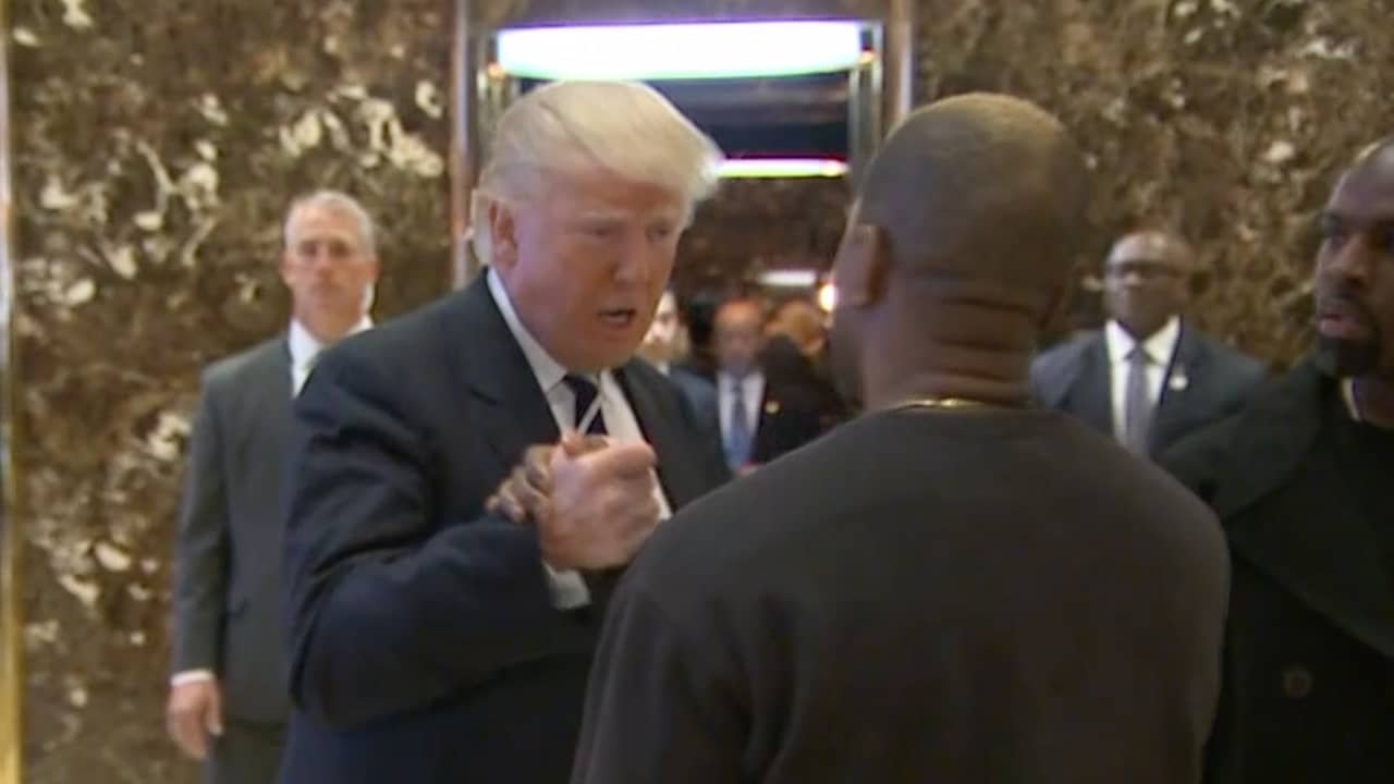 Beeld uit video: Trump ontmoet 'goede vriend' Kanye West in Trump Tower
