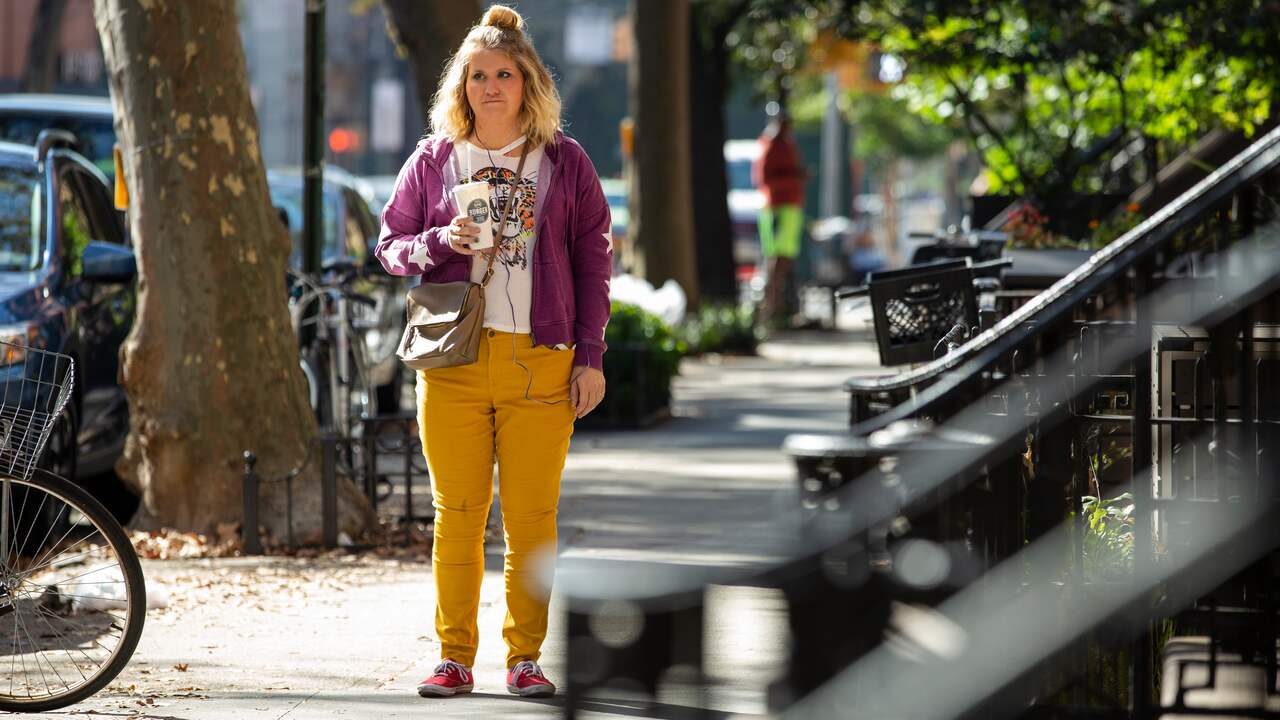 Bekijk hier de trailer van Brittany Runs a Marathon