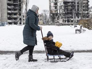 Vier dagen na Russische aanval hebben bijna alle mensen in Kyiv weer stroom