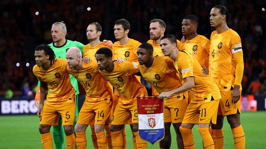 Oranje veilt WK-shirts voor arbeiders in Qatar: 'We willen een leveren' | WK voetbal NU.nl