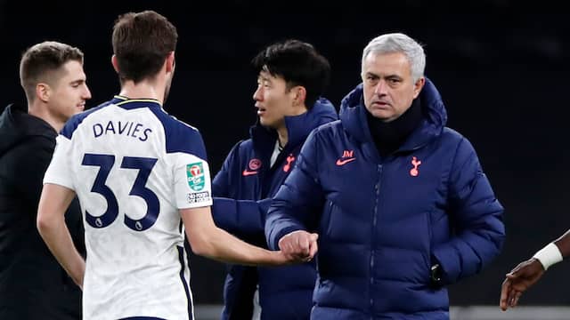 José Mourinho kan Tottenham de eerste prijs sinds 2008 bezorgen.