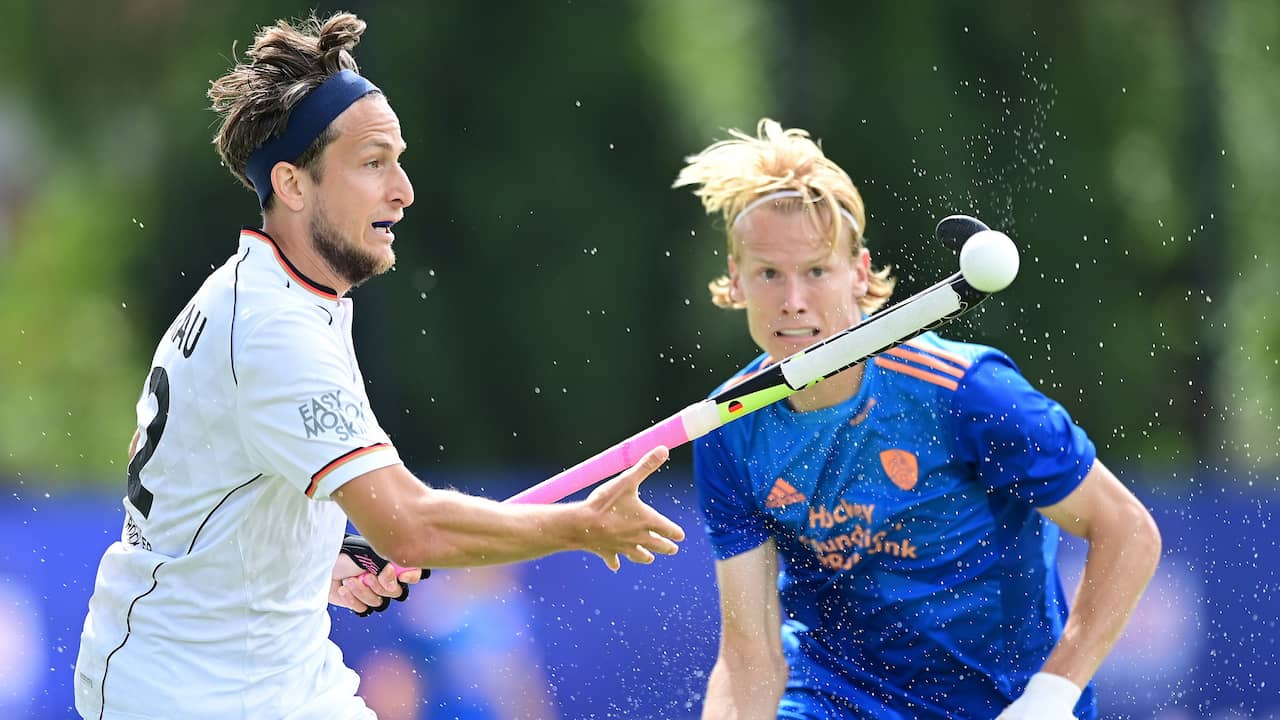 Eishockey-Männer fallen gegen Deutschland, Frauen gewinnen |  Sport