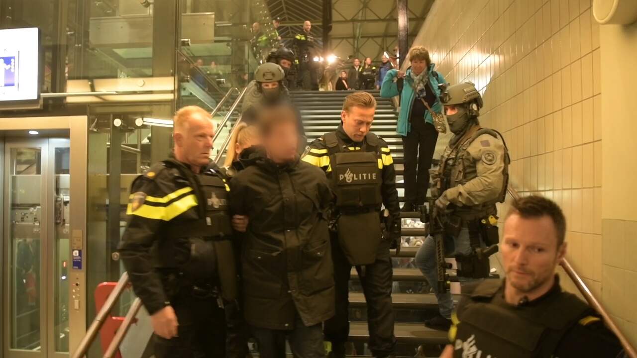 Verdachte man weggevoerd van station Eindhoven
