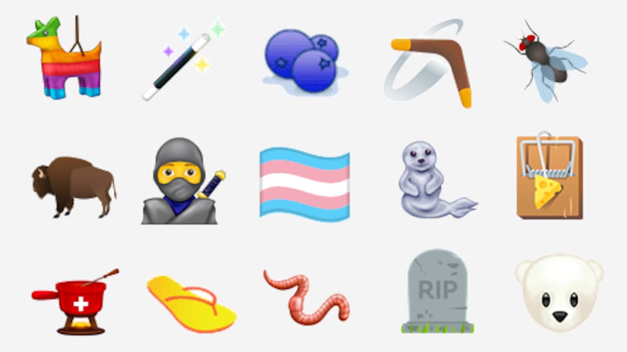 Pinata Transgender Flag Ninja And 114 Other New Emoji On The Way Teller Report