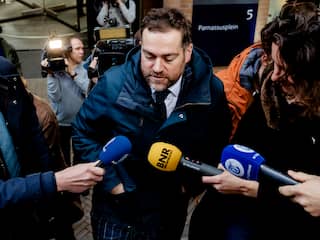 Spanningen in coalitie lopen op door kinderpardon, VVD staat alleen