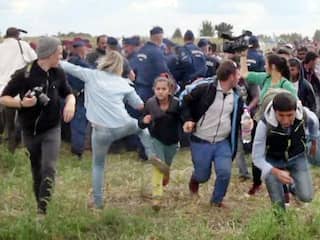 Hongaarse cameravrouw die migranten schopte door rechter vrijgesproken