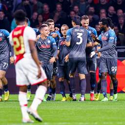 Liveblog CL | Reacties na historische nederlaag Ajax tegen Napoli