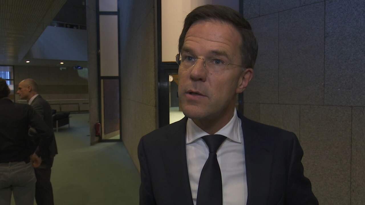 Beeld uit video: Nederland zet twee Russische diplomaten uit