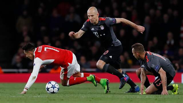Liveblog: Bayern overklast Arsenal, Ramos helpt Real langs Napoli (gesloten)