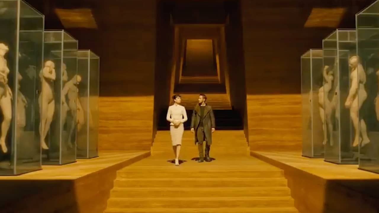 Ryan Gosling ontdekt lang bewaard geheim in trailer Blade Runner 2049