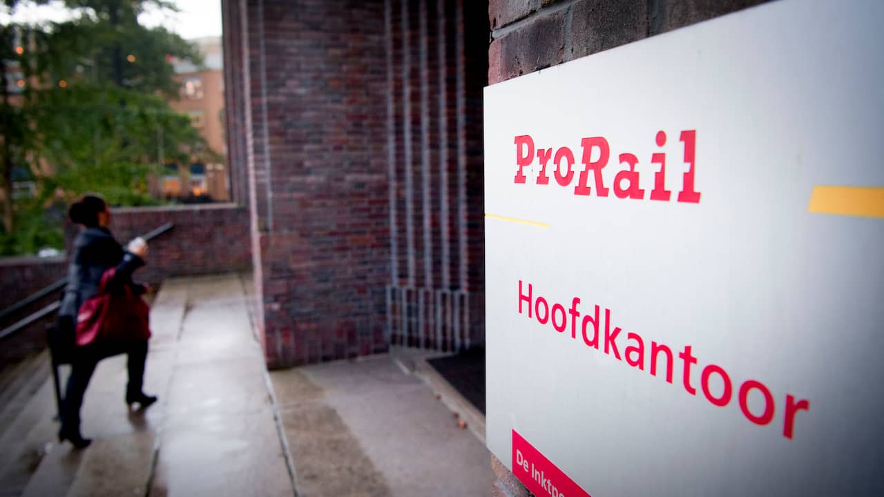 Ontsporing Arriva-trein Groningen Kwam Door Gebrekkig Onderhoud ...