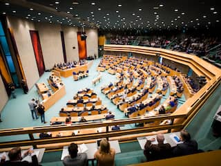 'Haagse politici kregen afgelopen vijf jaar 20 miljoen euro wachtgeld'