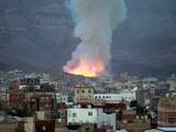 Volgens bronnen waren het de zwaarste luchtaanvallen sinds Saudi-Arabië op 26 maart de strijd aanbond met de Houthi's. 