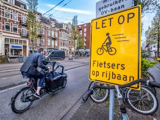 In Amsterdam mogen e-bikes nu op de rijbaan
