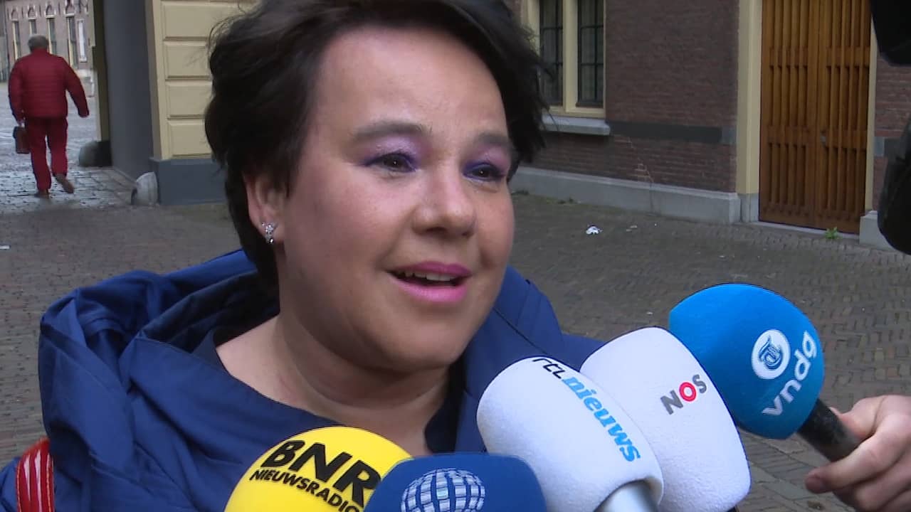 Staatssecretaris Dijksma Legt Uit Waarom NS Opnieuw Boete Krijgt | NU.nl