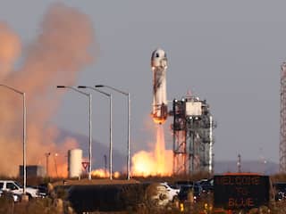 Blue Origin hervat twee jaar na crash toeristische ruimtevluchten