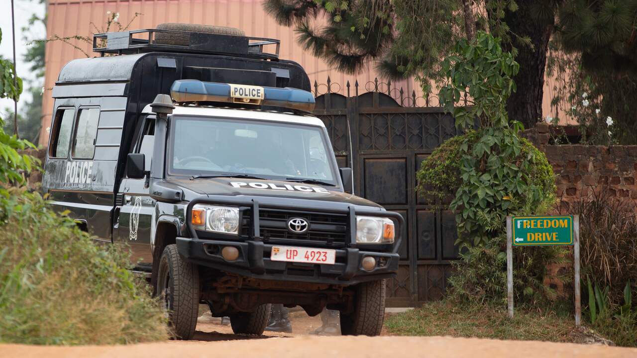 Setidaknya 38 siswa tewas dalam serangan di sekolah menengah di Uganda |  di luar