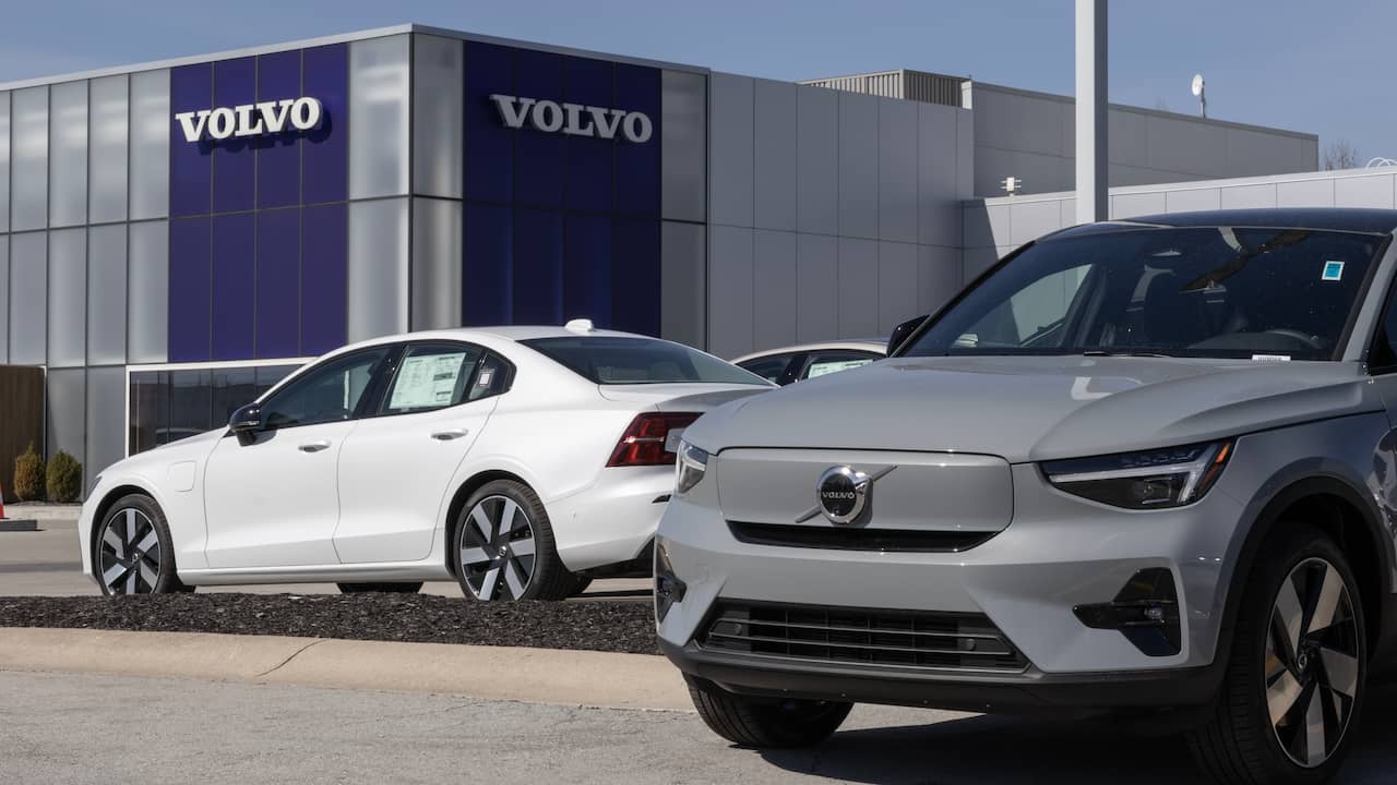 Volvo durft het toch niet aan om per 2030 alleen nog maar volledig elektrische…