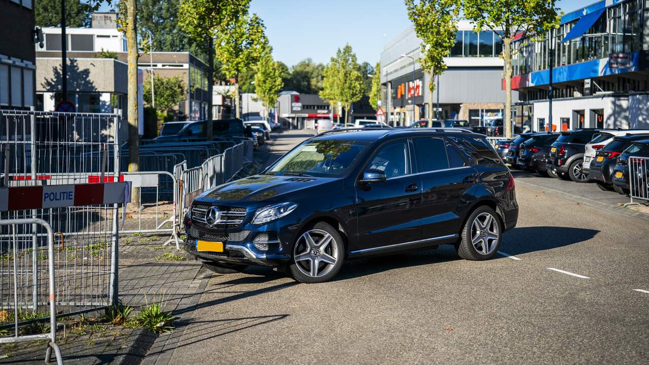 OM Ziet Verdachten Moord Op De Vries Als Organisatie Met Terroristisch ...