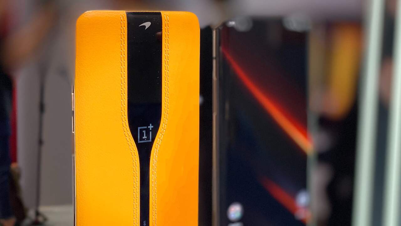 Op deze telefoon verdwijnen je camera's als je ze niet gebruikt