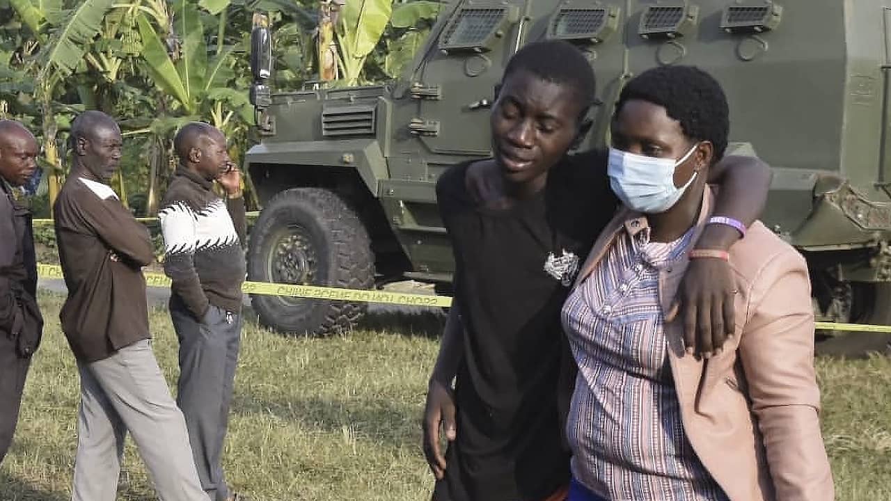 Ecco cosa sappiamo dell’attacco alla scuola in Uganda che ha ucciso 41 persone |  al di fuori