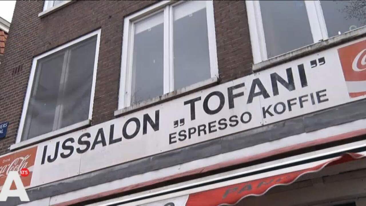 Gevelbord ijssalon Amsterdam