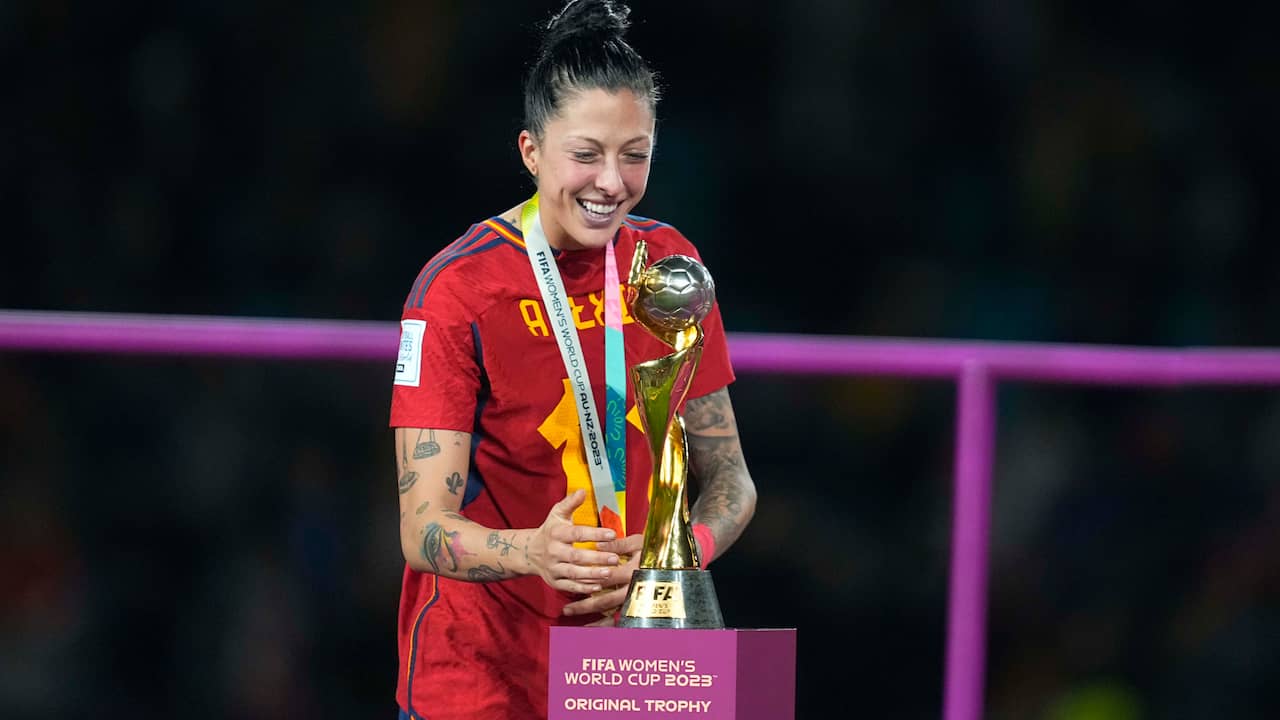 Jennifer Hermoso’s Return to Spanish National Team After Controversial Kiss: Latest News and Updates