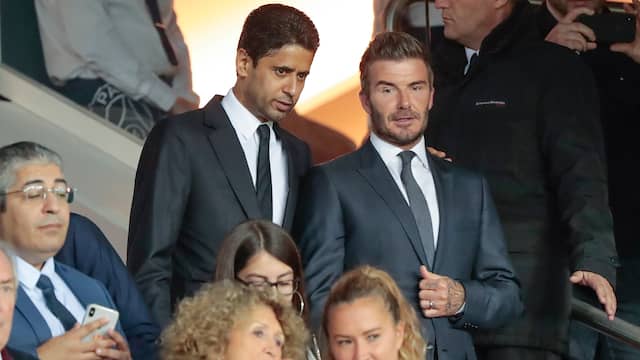 David Beckham in 2019 samen met PSG-voorzitter Nasser Al Khelaifi. De oud-topvoetballer wordt nog altijd ondersteund vanuit Qatar.