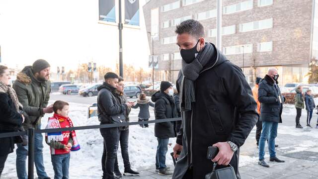 Maarten Stekelenburg arriveert bij Heracles voor zijn recordduel.