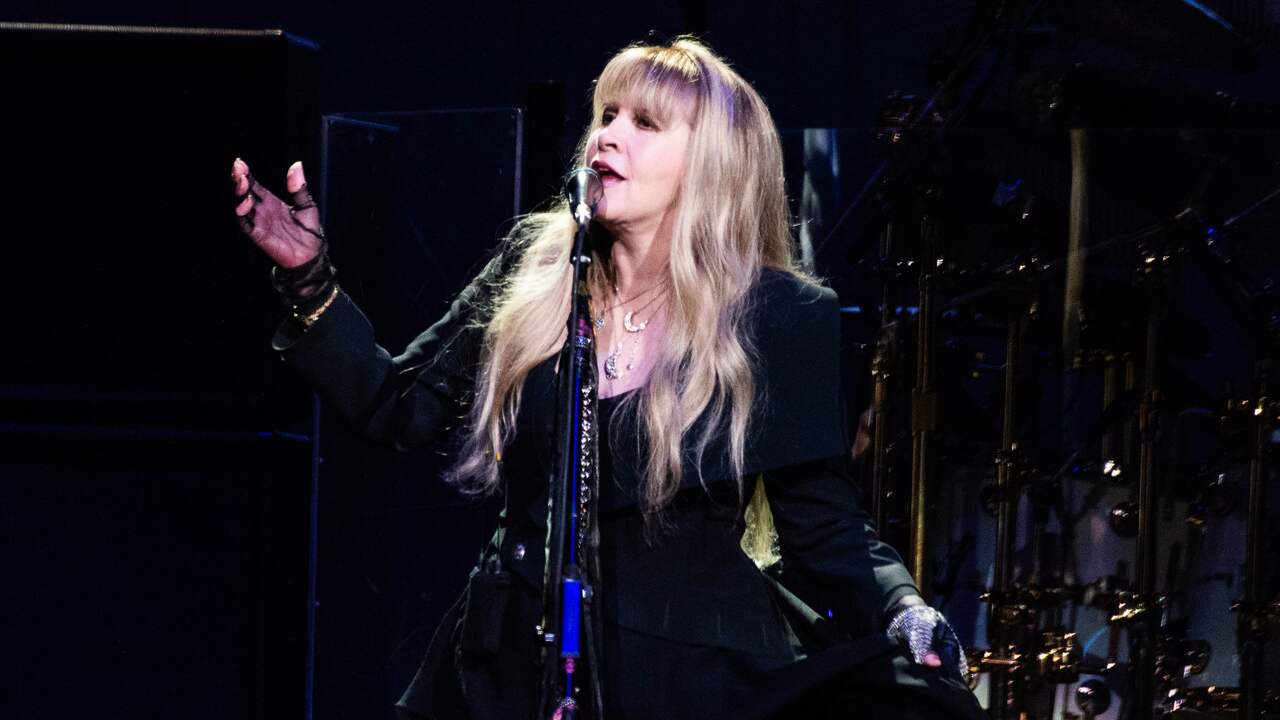 Stevie Nicks non vuole che i Fleetwood Mac continuino senza Christine McVie |  musica