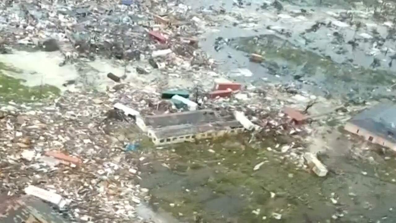 Vliegtuig filmt verwoesting op Bahama's na orkaan Dorian