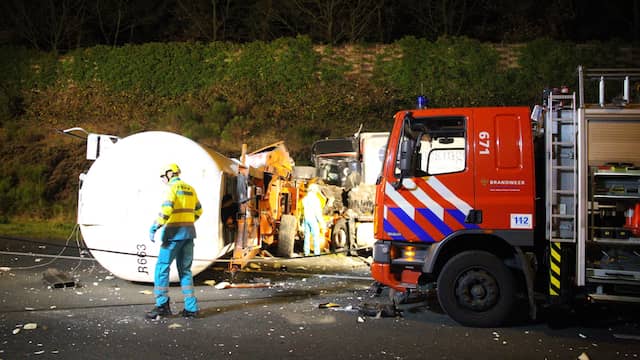 A28 bij Amersfoort na zwaar ongeval weer geopend.