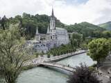 Franse kerk verkoopt eigendommen voor schadevergoeding misbruikslachtoffers