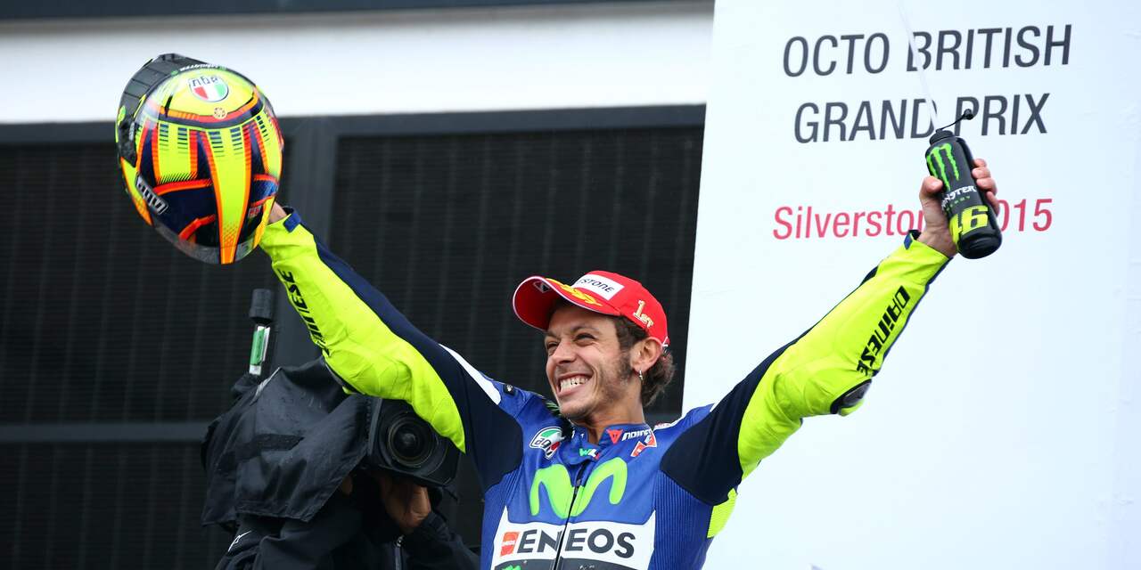 Rossi alleen WK-leider MotoGP na zege op Silverstone