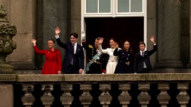 Bekijk de hoogtepunten van de troonswisseling in Denemarken