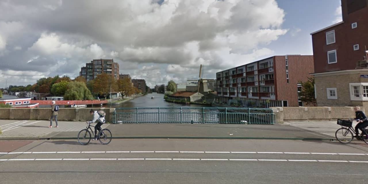 Beltbrug in Amsterdam West door technische problemen niet meer open