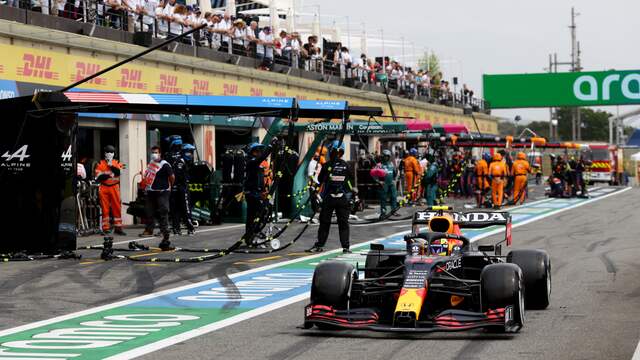 Red Bull noteerde afgelopen weekend in Frankrijk bij Sergio Pérez de snelste pitstop: 2,02 seconden.