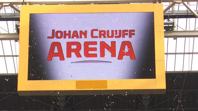 Vuurwerk bij onthulling logo Johan Cruijff ArenA