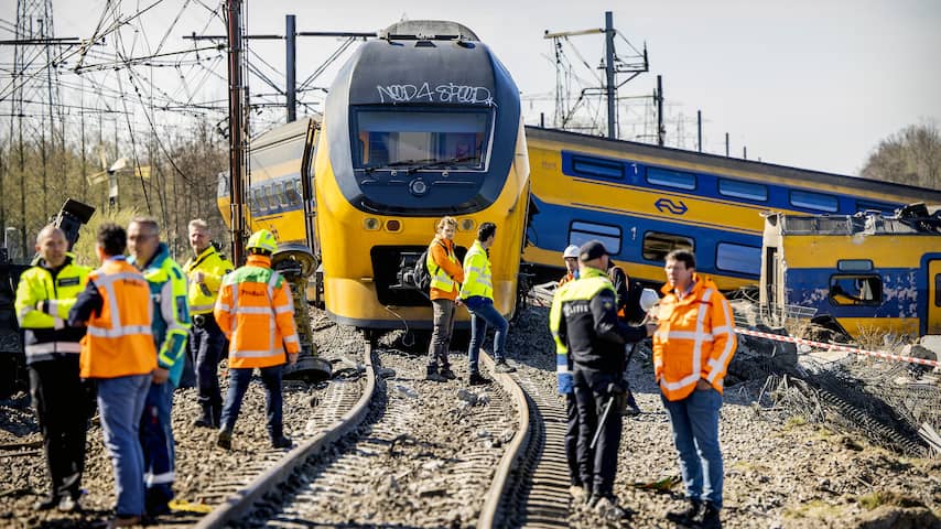 Specialisten Brengen Plek Van Treinongeluk In Voorschoten In Kaart ...