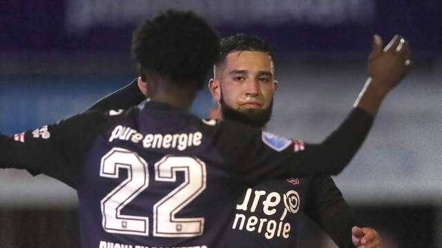 Samenvatting ONS Sneek-FC Twente (1-3)
