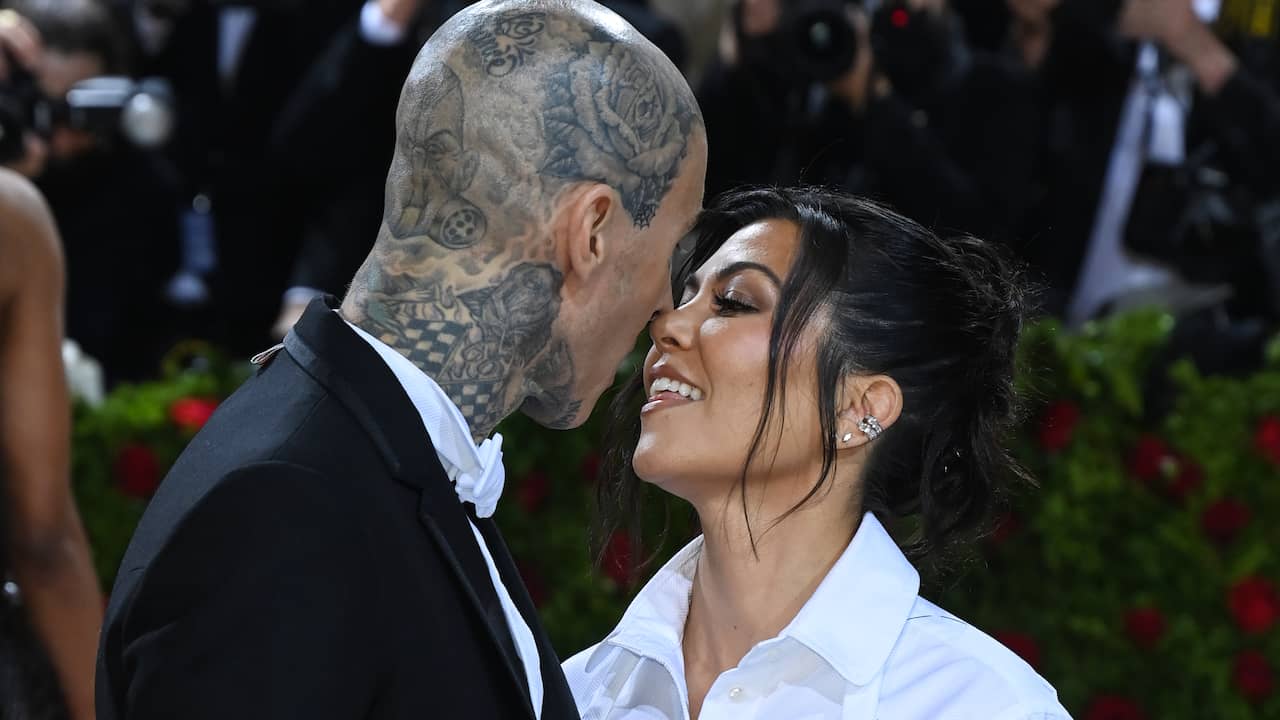 Kourtney Kardashian and Travis Barker married in Italy ceremony |  NOW