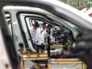 Chinezen kopen minder auto's door handelsoorlog
