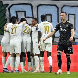 Live Europees voetbal | Opgave voor Ajax nog lastiger door rode kaart Berghuis